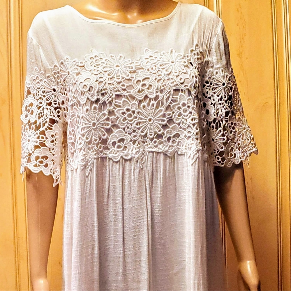 White 'Sugar + Lips' Embroidered Lace Baby Doll Dress
